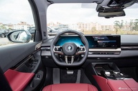 2024款宝马5系 530Li 领先型 M运动套装