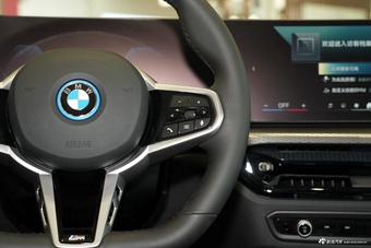 2025款宝马i4 eDrive35