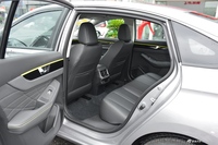 2021款奕炫MAX 1.5T 超能型爸·混动版