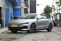 2023款荣威D7 DMH 125km 卓越版