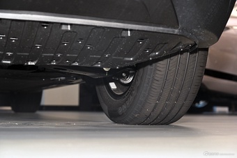 2026款深蓝S05 520MAX纯电版