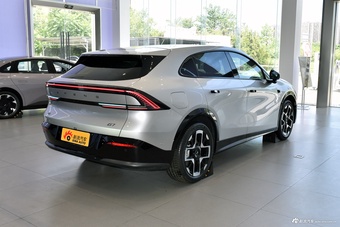 2025款小鹏G7 702 超长续航 Ultra