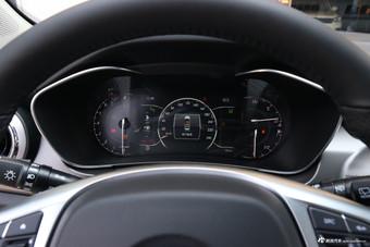 2018款北汽绅宝智行1.5T自动智领版