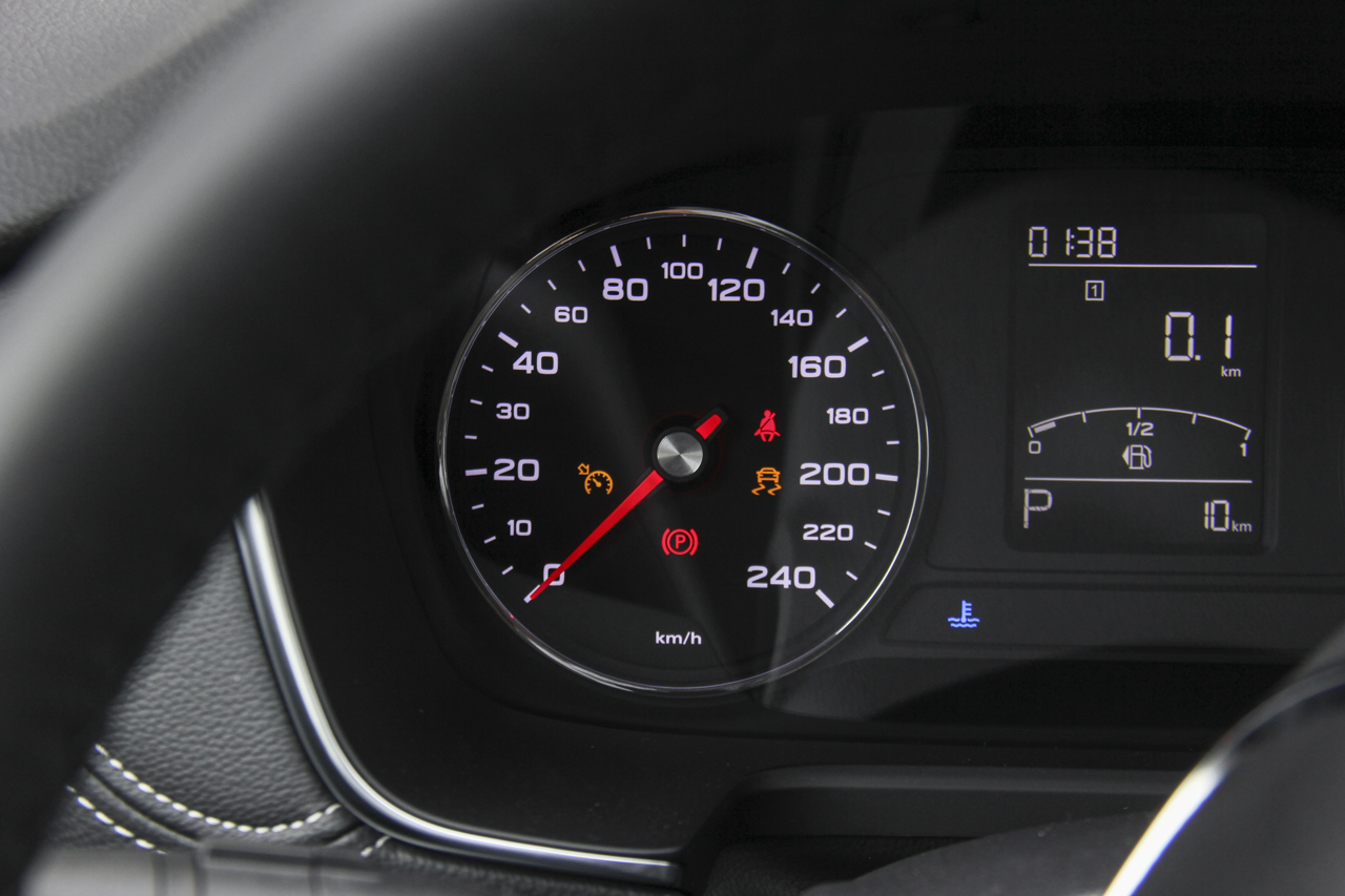 2019款荣威RX5 1.5T 20T自动两驱豪华版