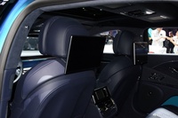 2024款飞驰 4.0T V8 雅度版