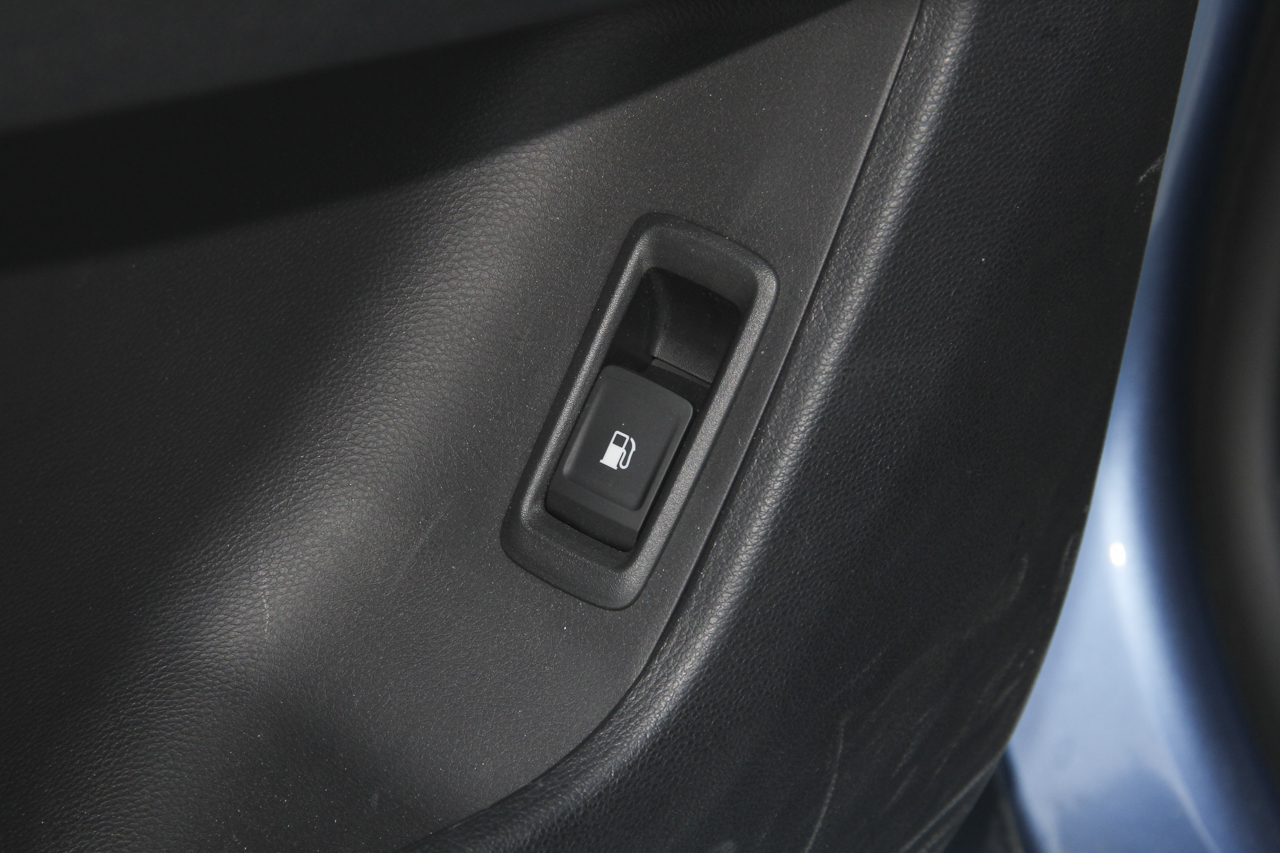 2017上汽大通D90 2.0T自动四驱天狼星