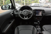 2019款指南者1.3T自动220T家享版