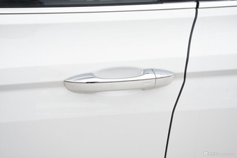 2025款宝来 300TSI 双离合尊行版