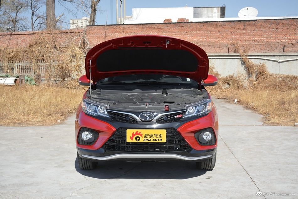 2019款东南DX3X酷绮1.5T自动尊贵型