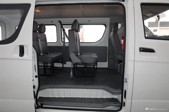 2021款凯锐浩克2.0L手动畅运标准6座平顶1TZS