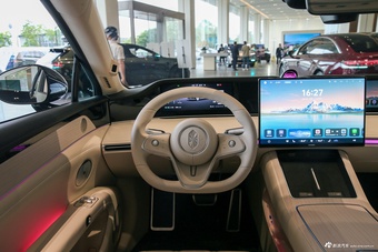 2026款享界S9 增程 Ultra 后驱 53kWh