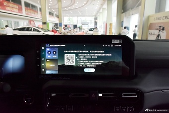 2025款普拉多 2.4T 全能TX版 5座