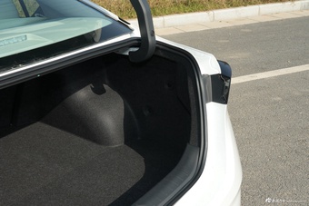 2026款天籁 2.0L 智能超舒适版