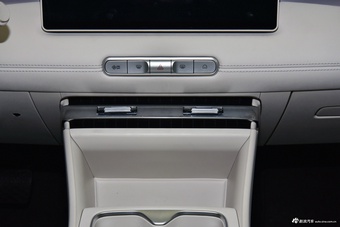 2026款MG4 EV 437km自由版