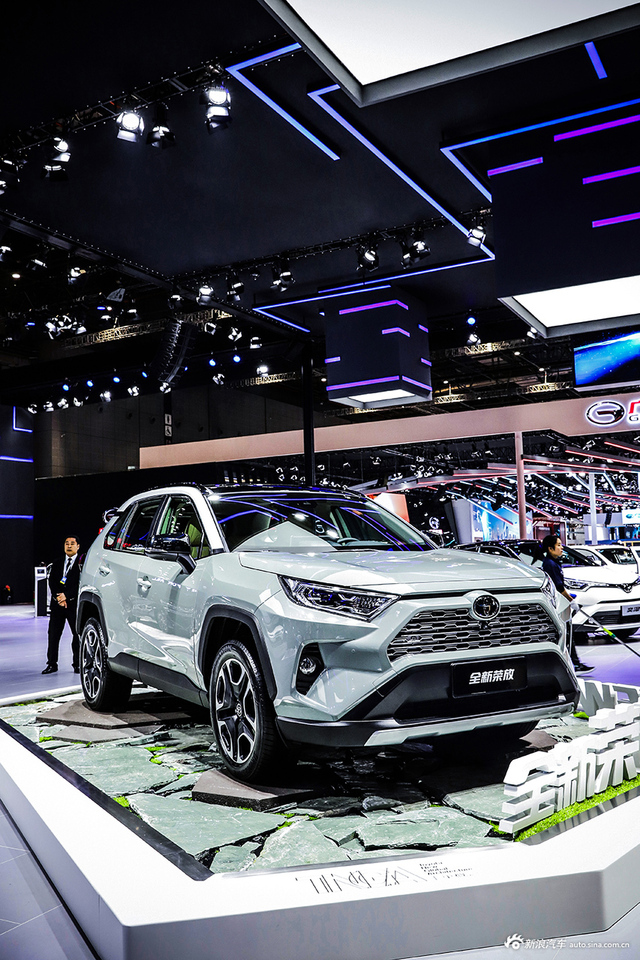 RAV4荣放