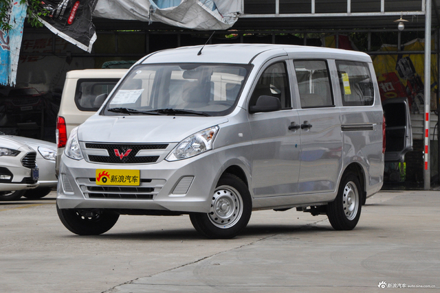 2019款五菱荣光V 1.5L手动实用型国VI