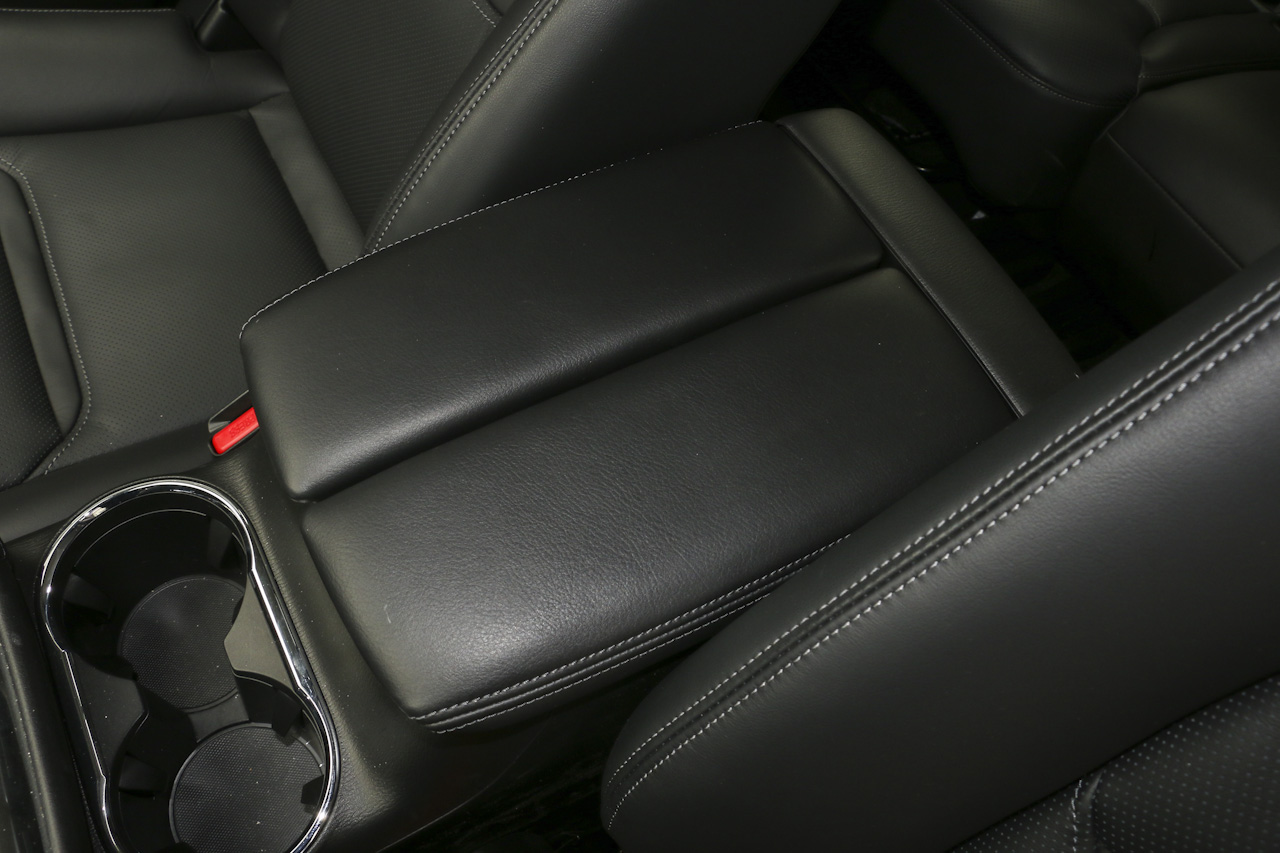 2019款马自达CX-8 2.5L自动四驱尊享型