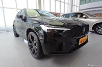 2026款沃尔沃XC60 B5 四驱智远极夜黑版