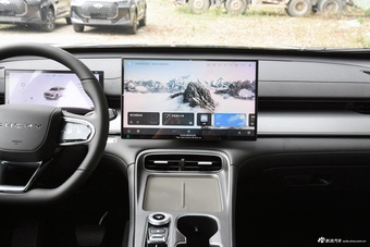 2025款瑞虎8 PLUS 290TGDI DCT豪华型