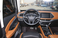 2018款众泰T300 1.5L自动尊享型