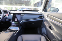 2020款威马EX6 Plus 首发创始人版