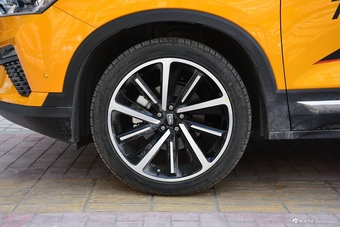 2020款奔腾T77 Pro自动尊贵型280 TID