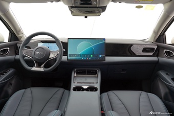 2027款海豹06DM-i 320KM尊享型