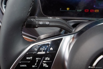 2025款维努斯 2.0T 晖凰