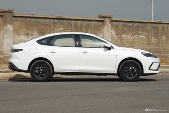 2026款海豹05 DM-i 128KM豪华型