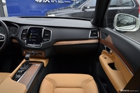 2019款沃尔沃XC90 2.0T自动T6智雅版7座