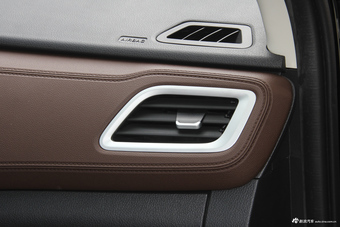 2018款斯威X7 1.5T手动尊贵型7座