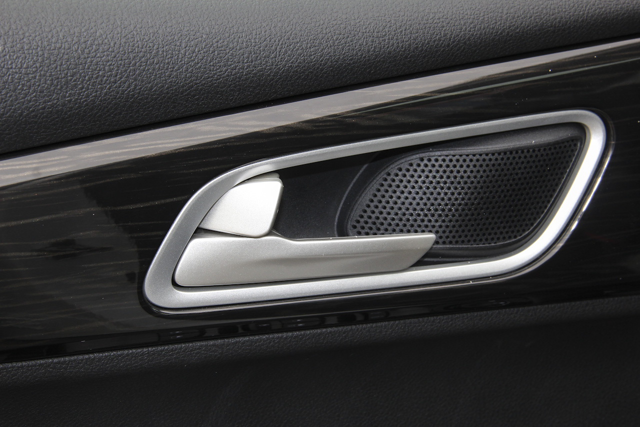 2018款斯威X7改款1.8L手动舒适版7座 