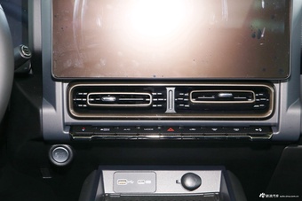 2025款哈弗猛龙 2.0T 四驱Ultra