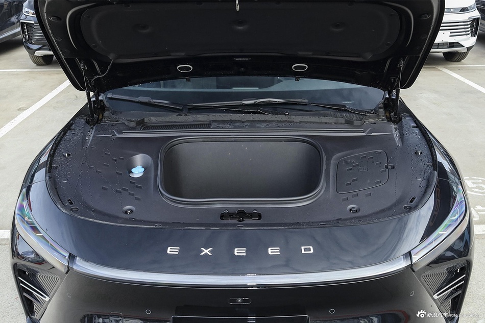 2024款星纪元 ES 国潮版