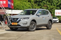 2025款奇骏荣誉2.0L 两驱领先版