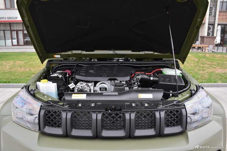 2019款北京BJ40 2.3T自动盛世华章版 国VI 