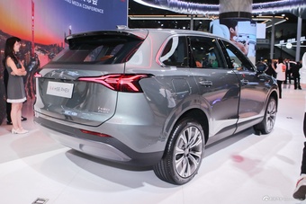 2025广州车展实拍：红旗HS6 PHEV