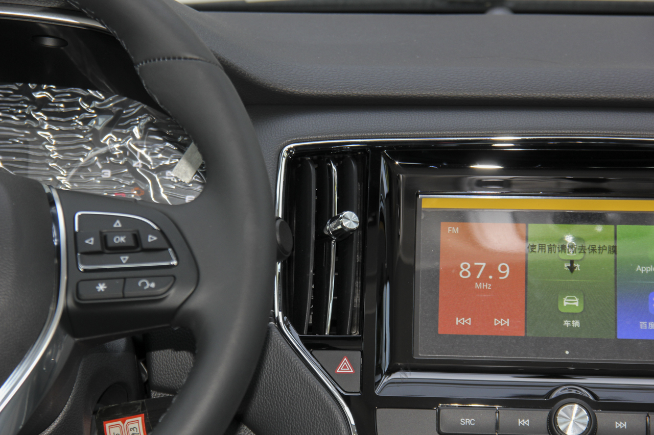 2018款荣威RX5 1.5T 20T手动两驱旗舰版