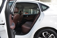 2019款东南A5翼舞 1.5L手动旗舰版国VI