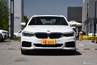 2019款宝马5系改款2.0T自动530Li领先型M运动套装