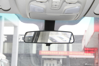 2018款斯威X7 1.5T手动尊贵型7座