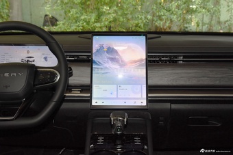 2025款瑞虎7 高能版 1.6T 劲两驱版