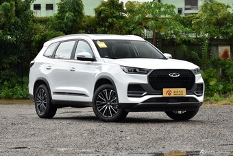 2025款瑞虎8 卓越版 230TCI 自动豪华版 5座