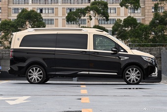 2025款傲旋 2.0T 纵横四海50周年限量版