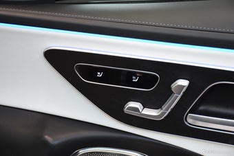 2024款奔驰E级 E 300 L 豪华型