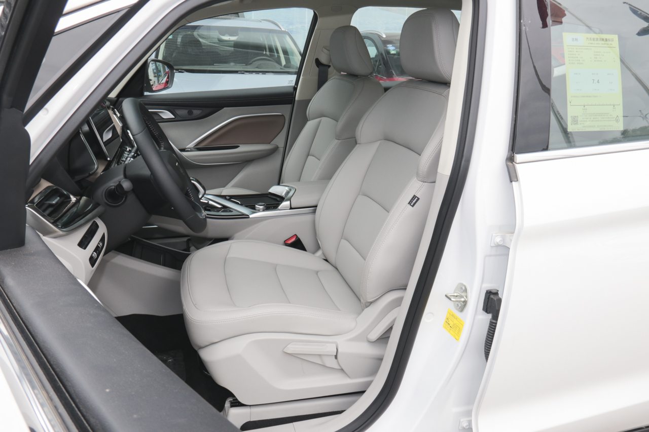 2019款吉利嘉际 1.5TD MHEV DCT耀享型 