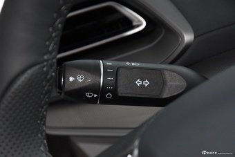 2025款极狐 阿尔法S5 560MAX 185kW