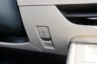 2026款天籁 鸿蒙座舱 2.0L 超舒适版