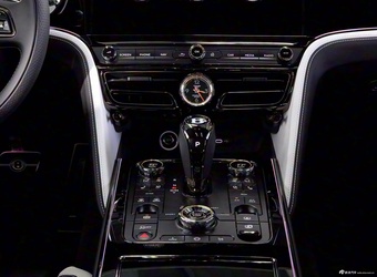 2026款飞驰混动 施坦威定制版 官图