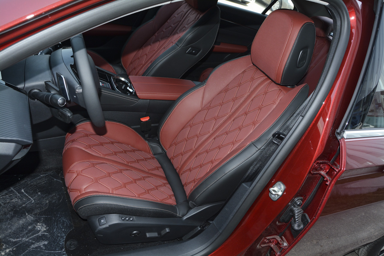 2019款标致508L 1.8T自动 PureTech激情版